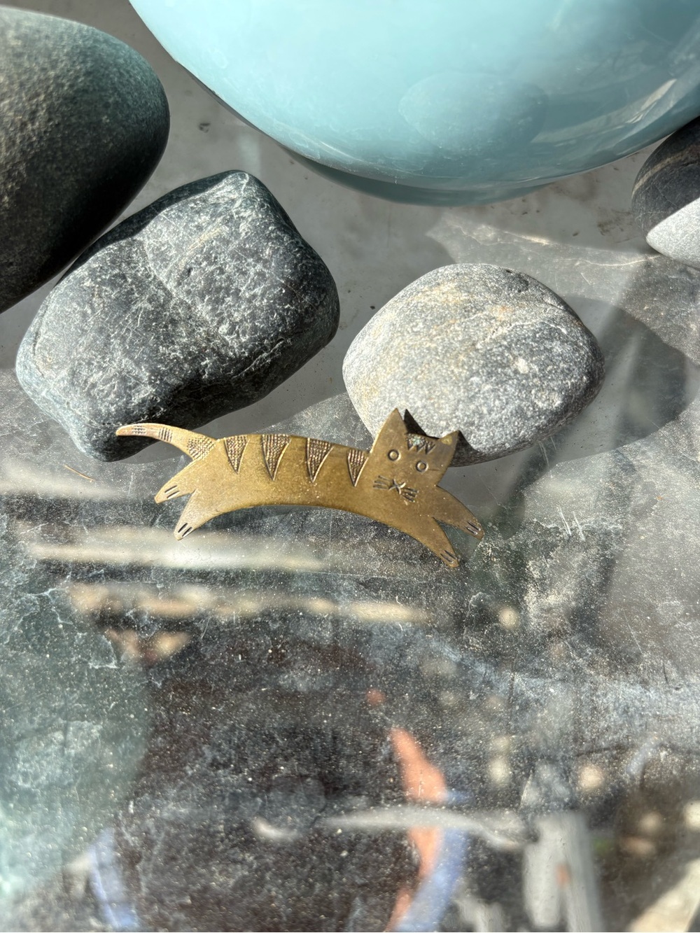 Vintage Gold Tone Cat Brooch